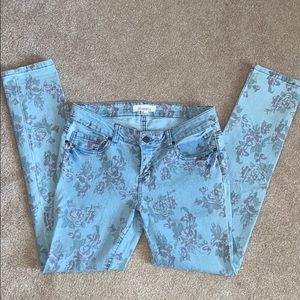 2.1 Denim women’s floral print jeans size 28